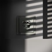 Розетка встраиваемая VOLTUM S70 с заземлением и защитными шторками, 16А, с USB, A+A, (титан)